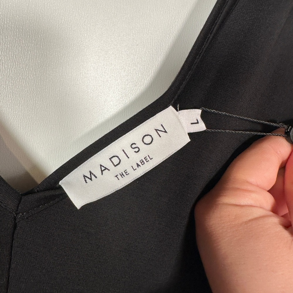 Madison The Label Melody Dress Black V-Neck Side Cut outs Ruched Maxi Large NEW - Picture 5 of 10